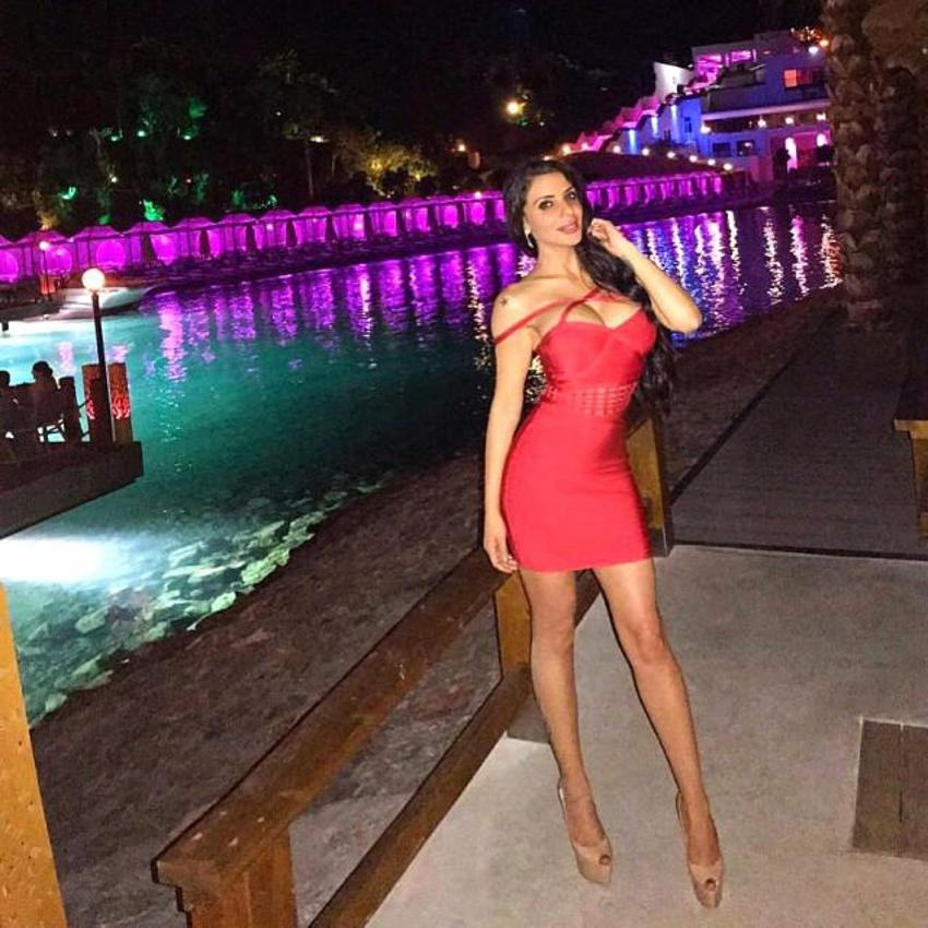 Diyarbakırlı Elif Çelik dünyanın gündeminde!