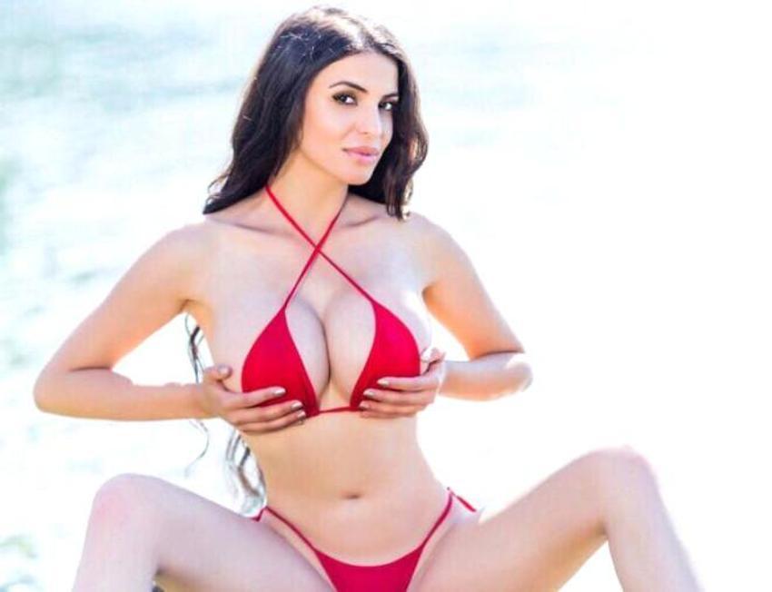 Diyarbakırlı Elif Çelik dünyanın gündeminde!