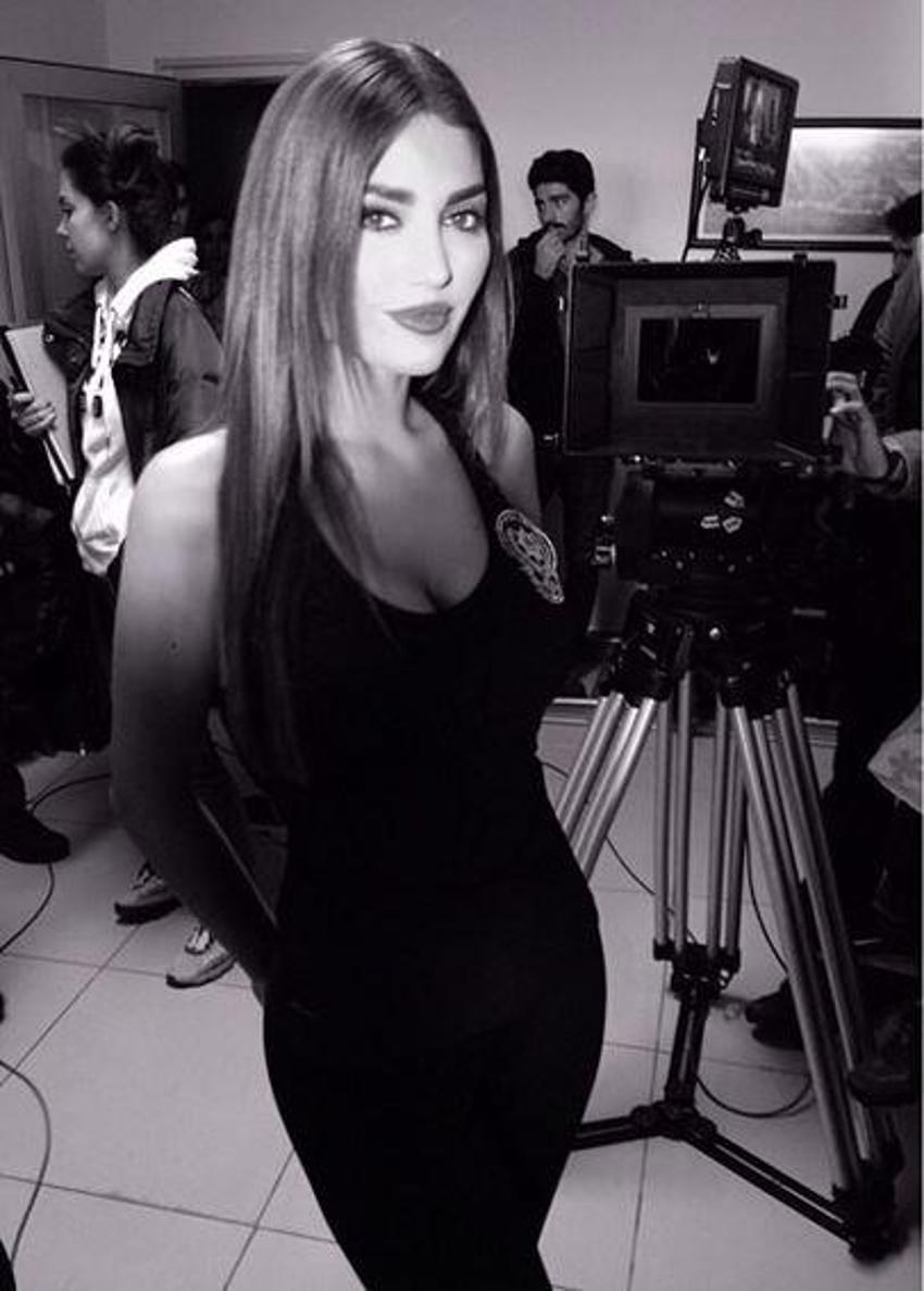 Yolanthe çok mutsuz! Dönmek istiyor...