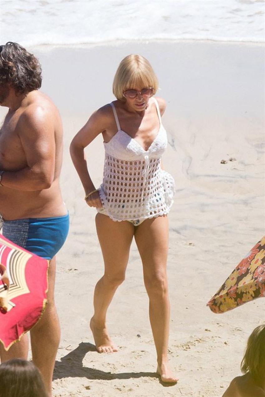 Kylie Minogue herkesi şoke etti!