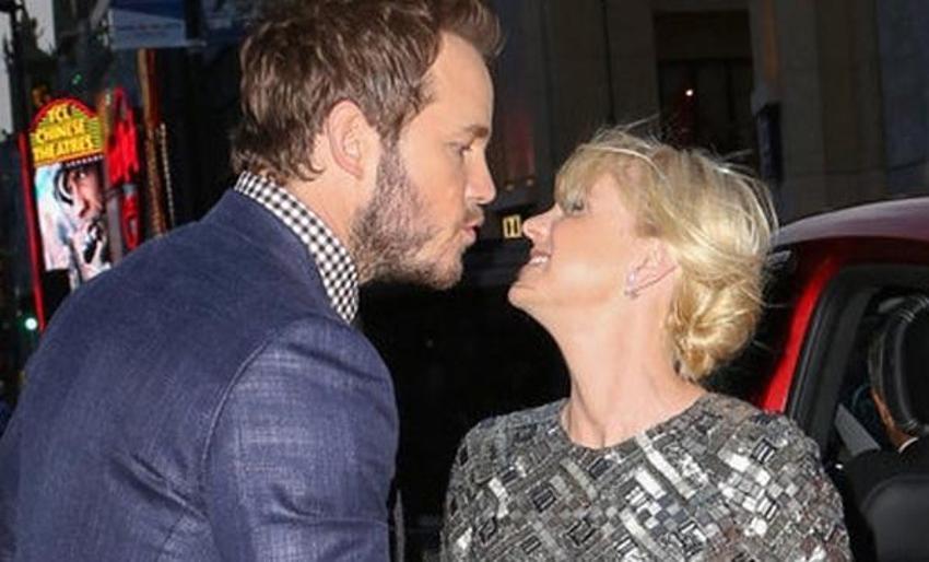 Anna Faris yeni aşkı ile yakalandı!