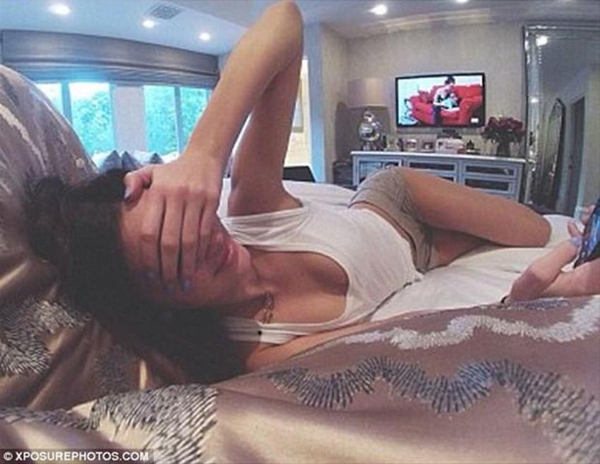 Kardashian'lar bikini giyip eğlendiler!
