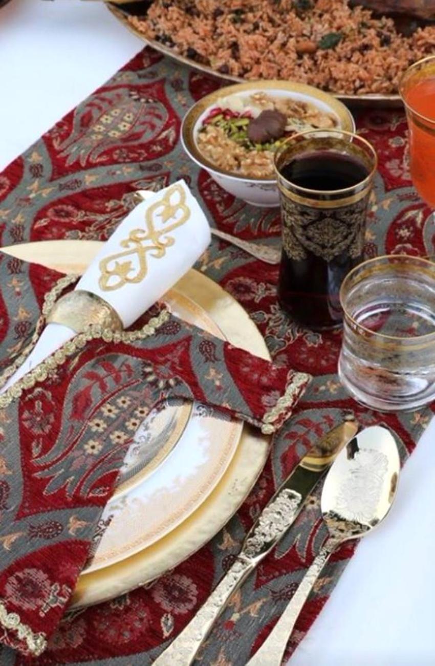 Adnan Oktar'ın sofrasını görenler inanamadı!