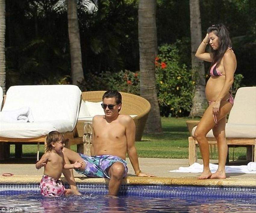 Kardashianların hepsi hamile! O da açıkladı...