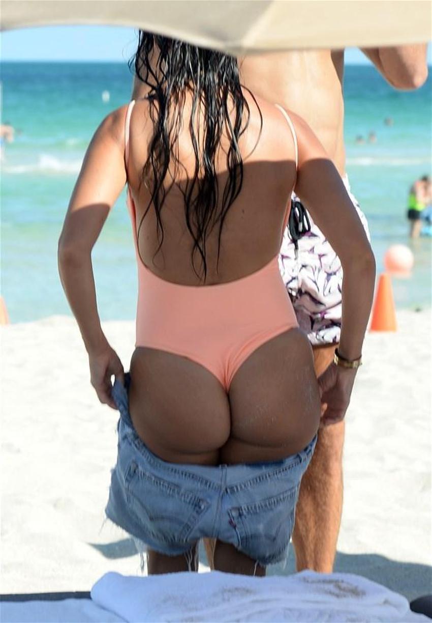 Kardashianların hepsi hamile! O da açıkladı...