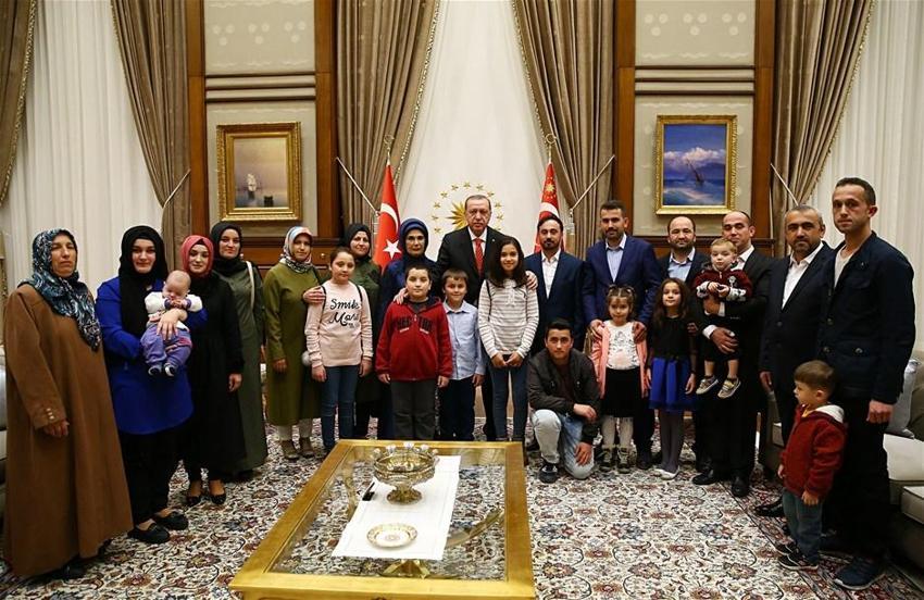 Cumhurbaşkanlığı Külliyesi'ne ünlü akını
