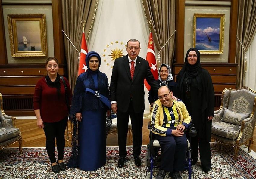 Cumhurbaşkanlığı Külliyesi'ne ünlü akını