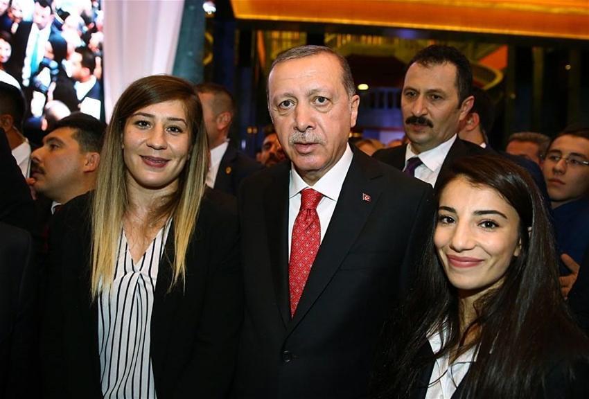 Cumhurbaşkanlığı Külliyesi'ne ünlü akını
