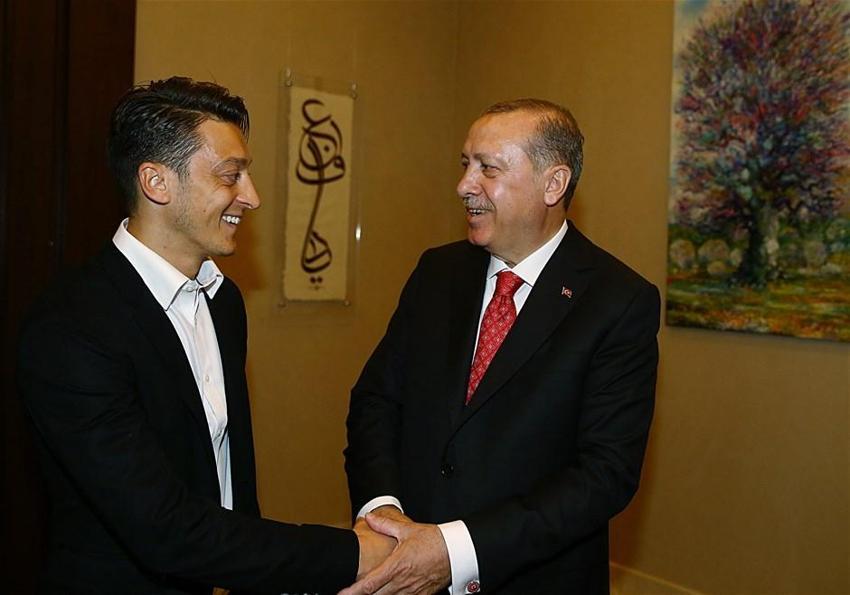 Cumhurbaşkanlığı Külliyesi'ne ünlü akını