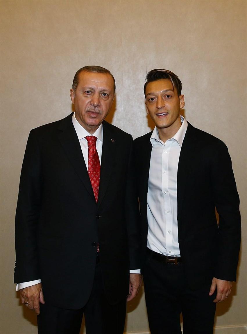 Cumhurbaşkanlığı Külliyesi'ne ünlü akını