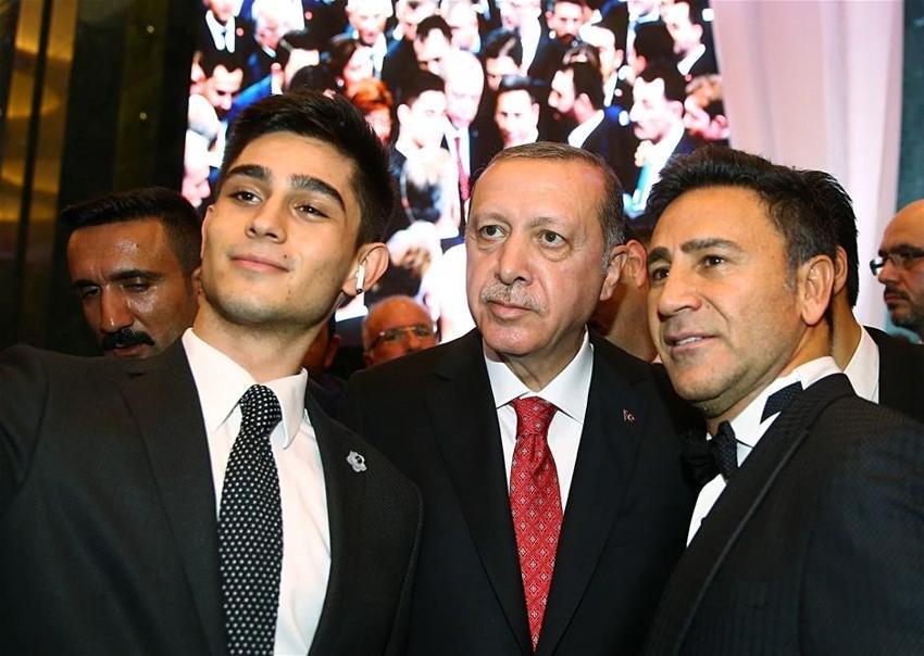 Cumhurbaşkanlığı Külliyesi'ne ünlü akını