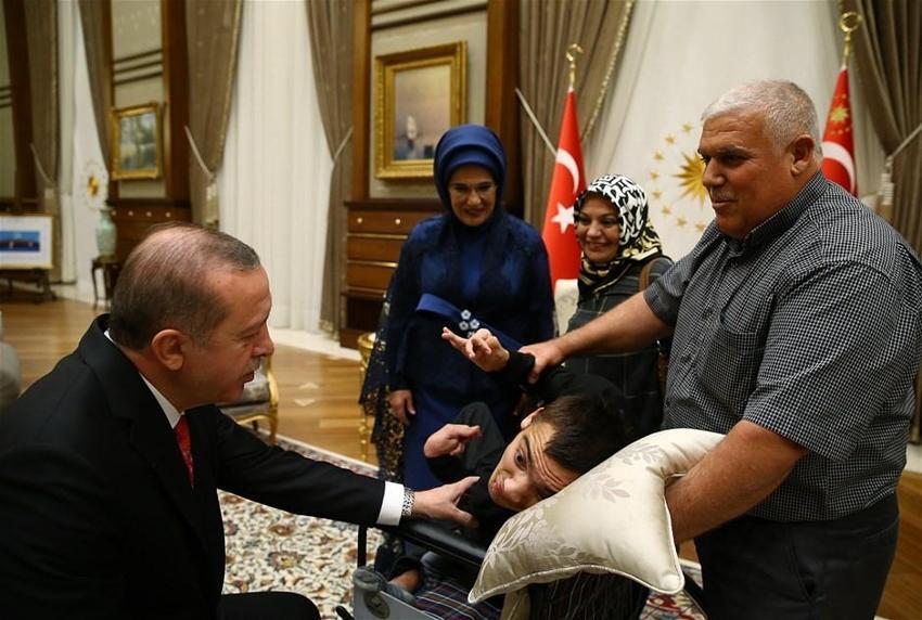 Cumhurbaşkanlığı Külliyesi'ne ünlü akını