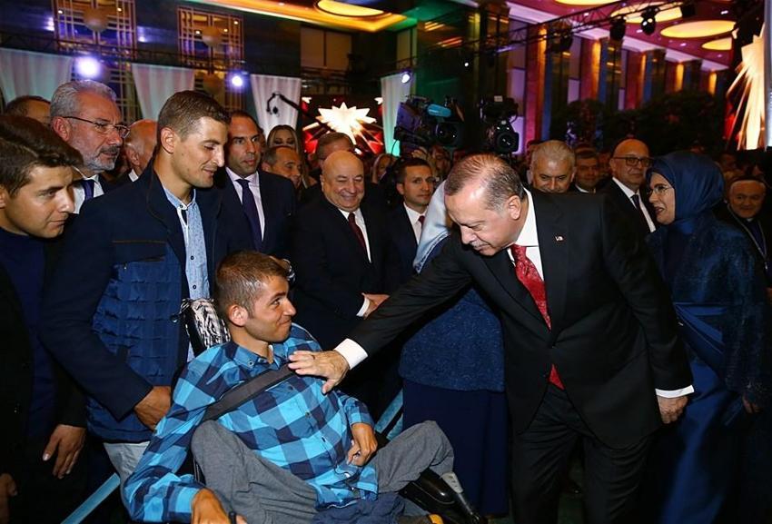 Cumhurbaşkanlığı Külliyesi'ne ünlü akını