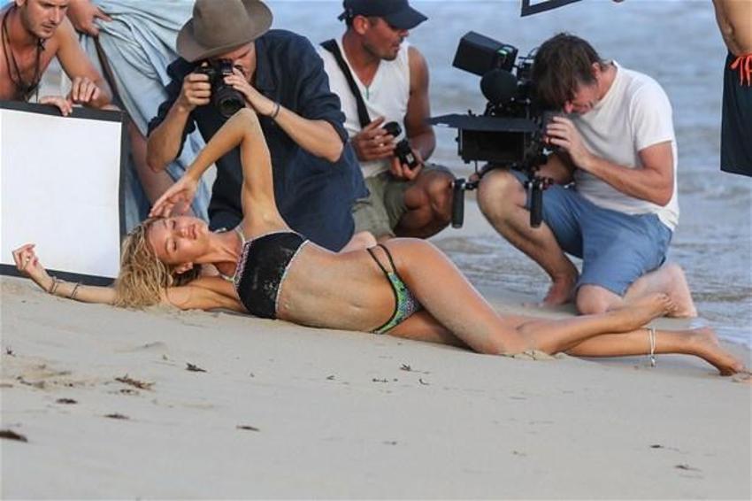 Candice Swanepoel açık açık paylaştı!