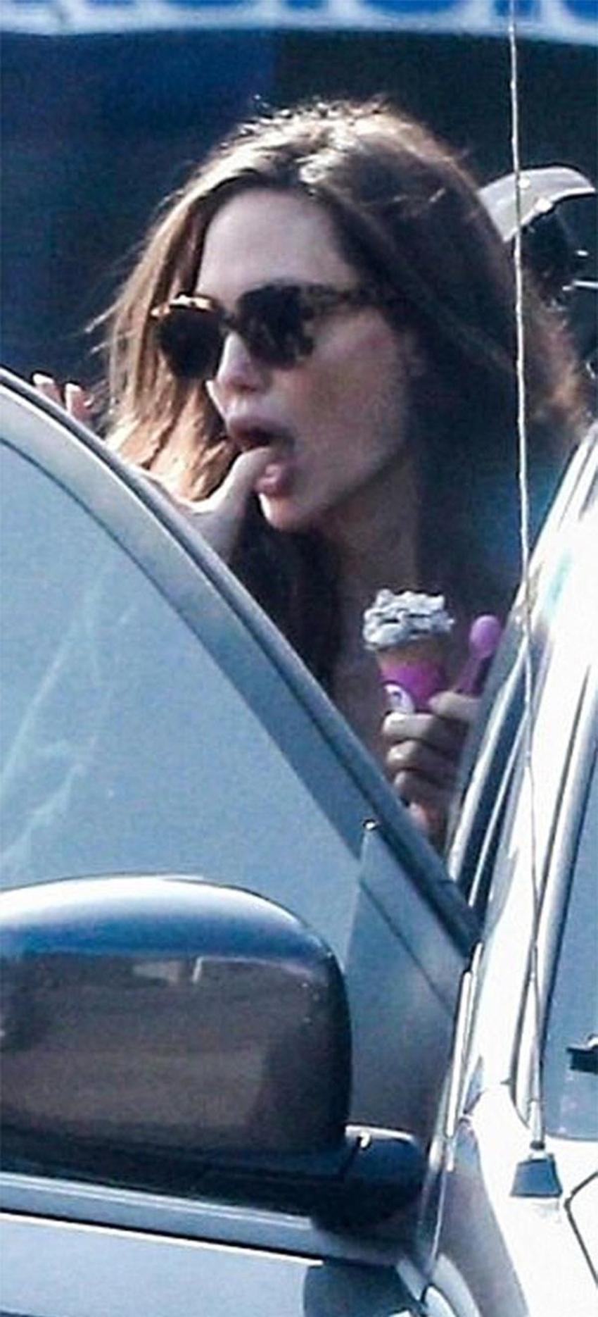Angelina Jolie'nin dondurma keyfi!