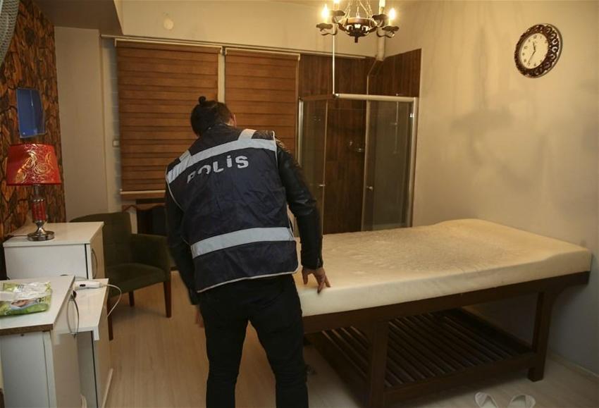 Ankara'da VIP fuhuş operasyonu! Jakuzide fantezi tarifeleri de var