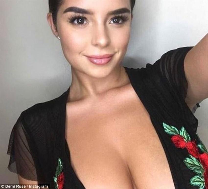 Demi Rose yine yaptı yapacağını!