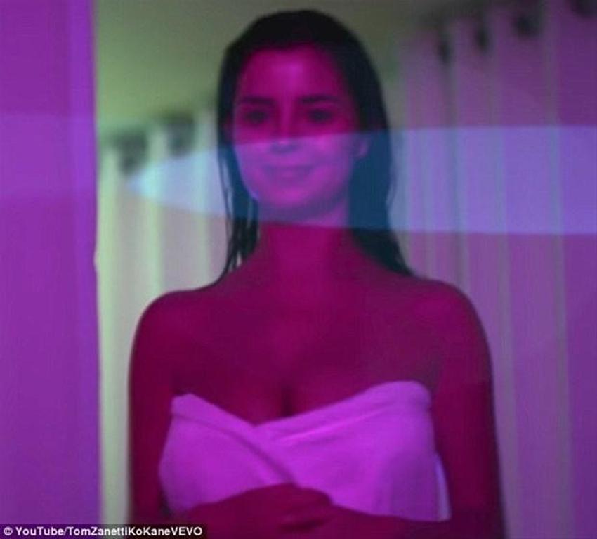 Demi Rose yine yaptı yapacağını!