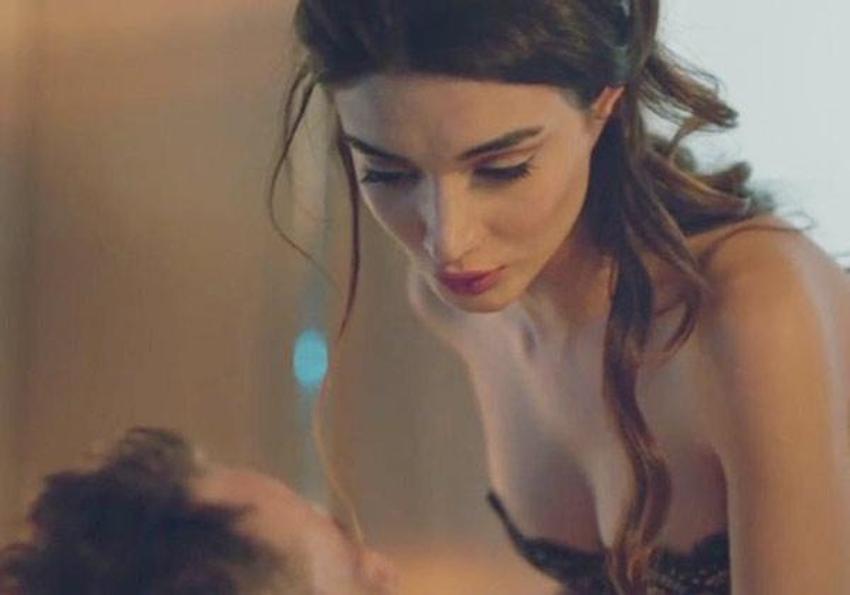 Fenomen dizi Fİ'den servet kazanıyorlar!