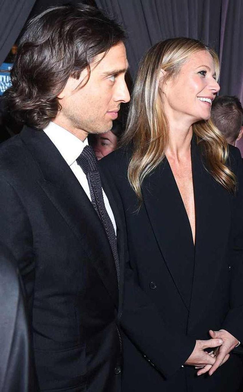 Gwyneth Paltrow ile Brad Falchuk nişanlandı!