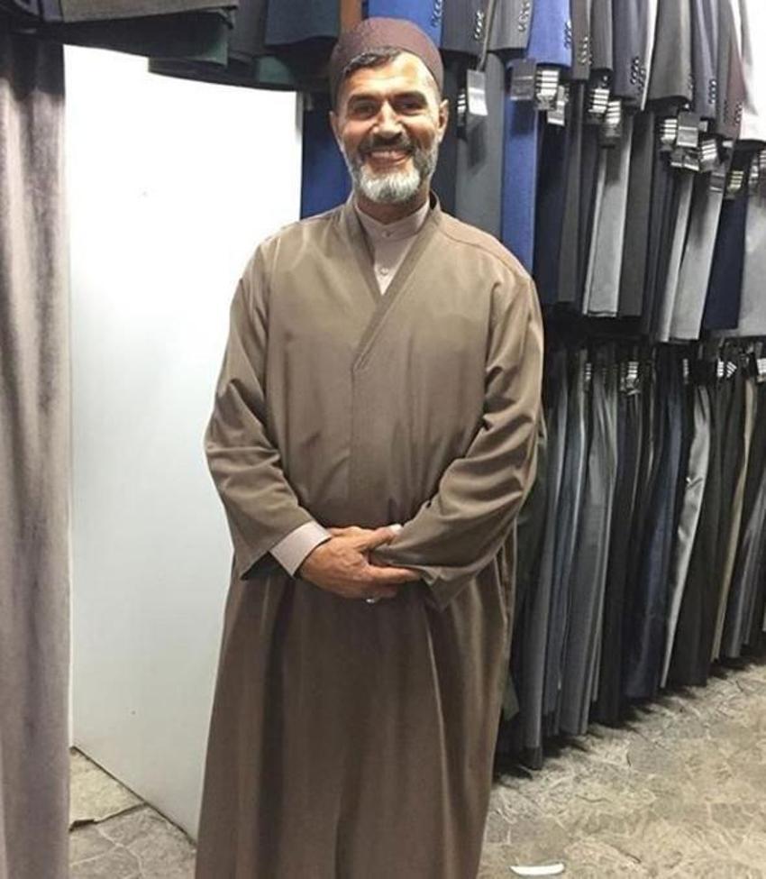 Yaşar Alptekin eskiye döndü! Sarık da sakal da gitti...