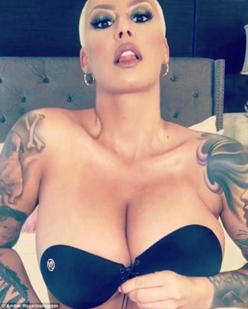 Amber Rose'un seksi paylaşımı tepki çekti!