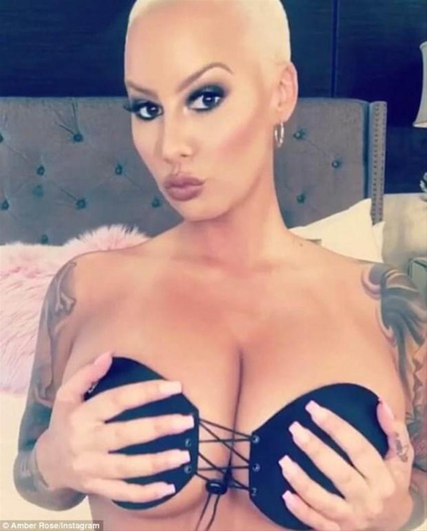 Amber Rose'un seksi paylaşımı tepki çekti!