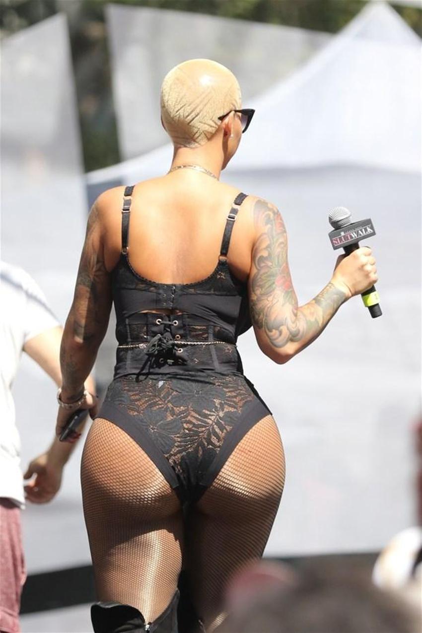 Amber Rose'un seksi paylaşımı tepki çekti!