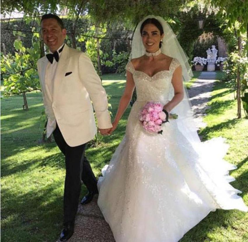 Gamze Karaman 1.5 aylık hamile!