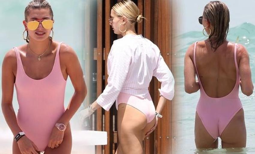 Hailey Baldwin'den yeni yaş pozu!