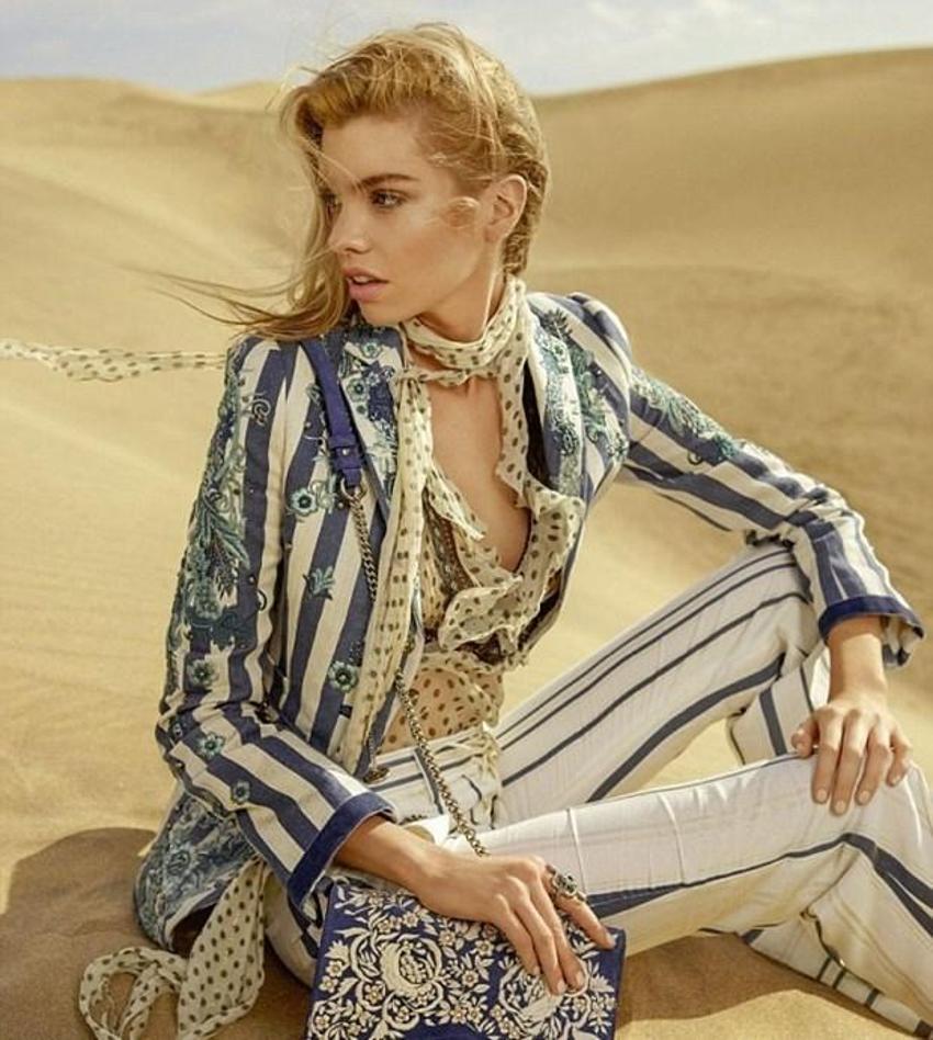 Stella Maxwell şeffaf elbisesi ile partiye damga vurdu!