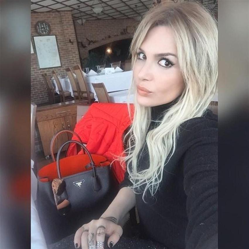 Selin Ciğerci'nin futbolcu aşkından şok hareket!