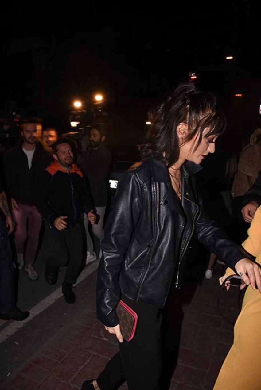 Ünlü isim eşini böyle aldattı!