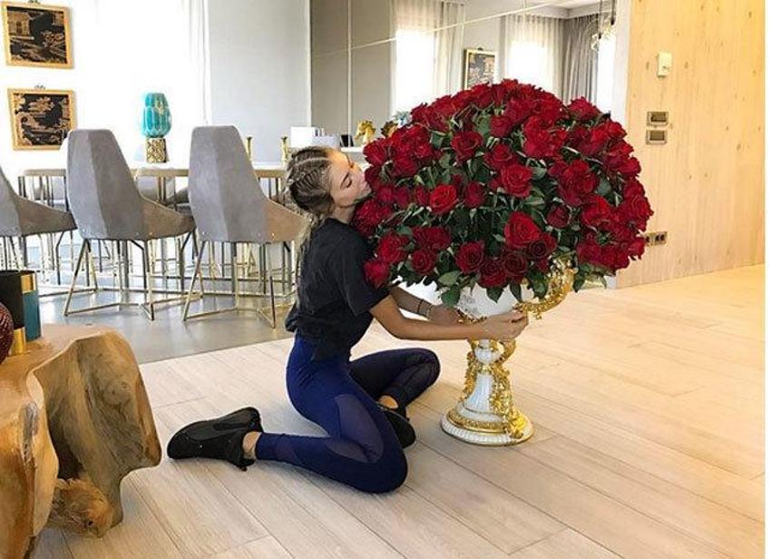 Şeyma Subaşı’ndan kıskandıran pozlar!