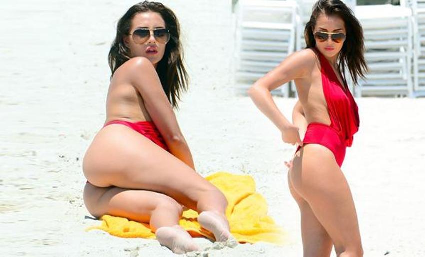 Chloe Goodman plajı ateşe verdi!