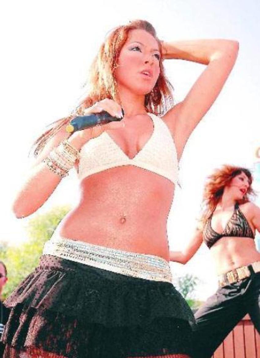 Hadise'den itiraf: Bana şiddet uyguluyor!