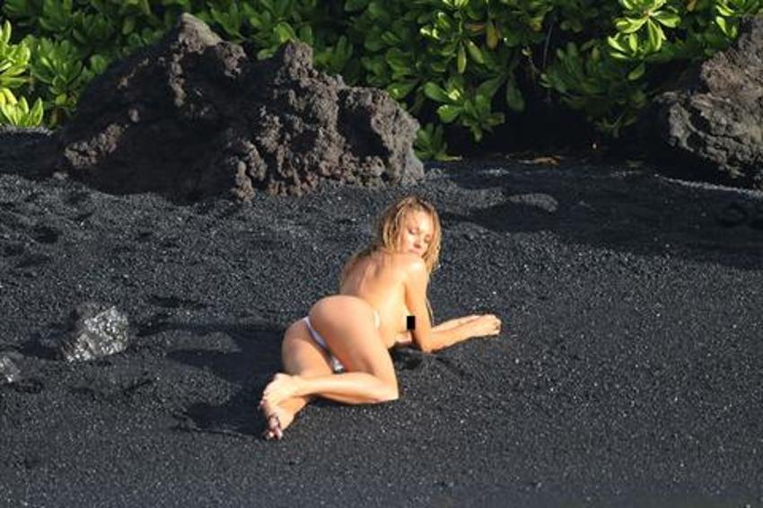 Candice Swanepoel'dan cesur seçim!