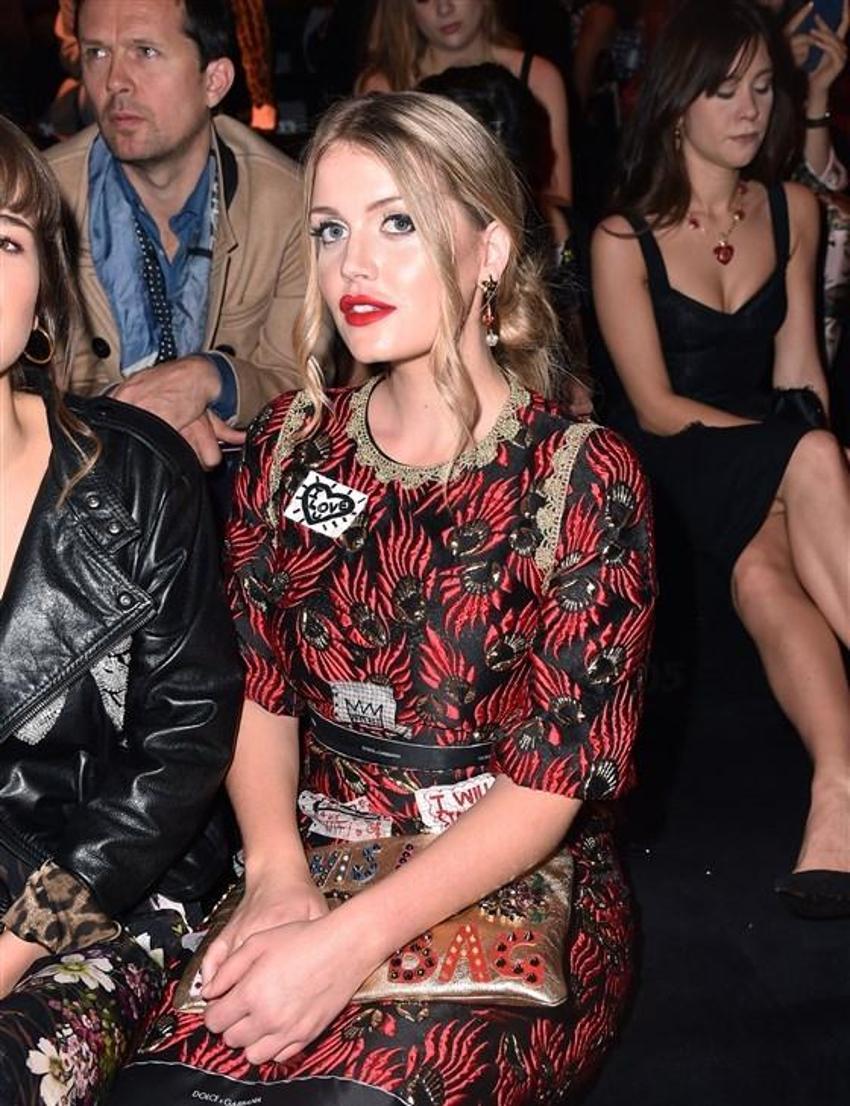 Kitty Spencer yatak fotoğrafları ile ağızları açık bıraktı!
