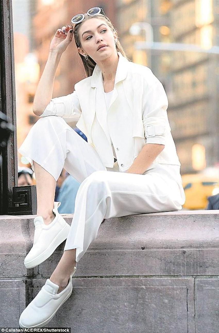 Gigi Hadid sırrını açıkladı: 3 gün yıkamıyor