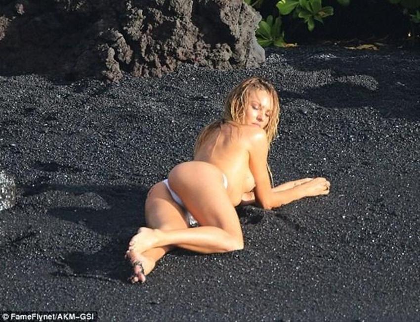 Candice Swanepoel'dan kötü haber!