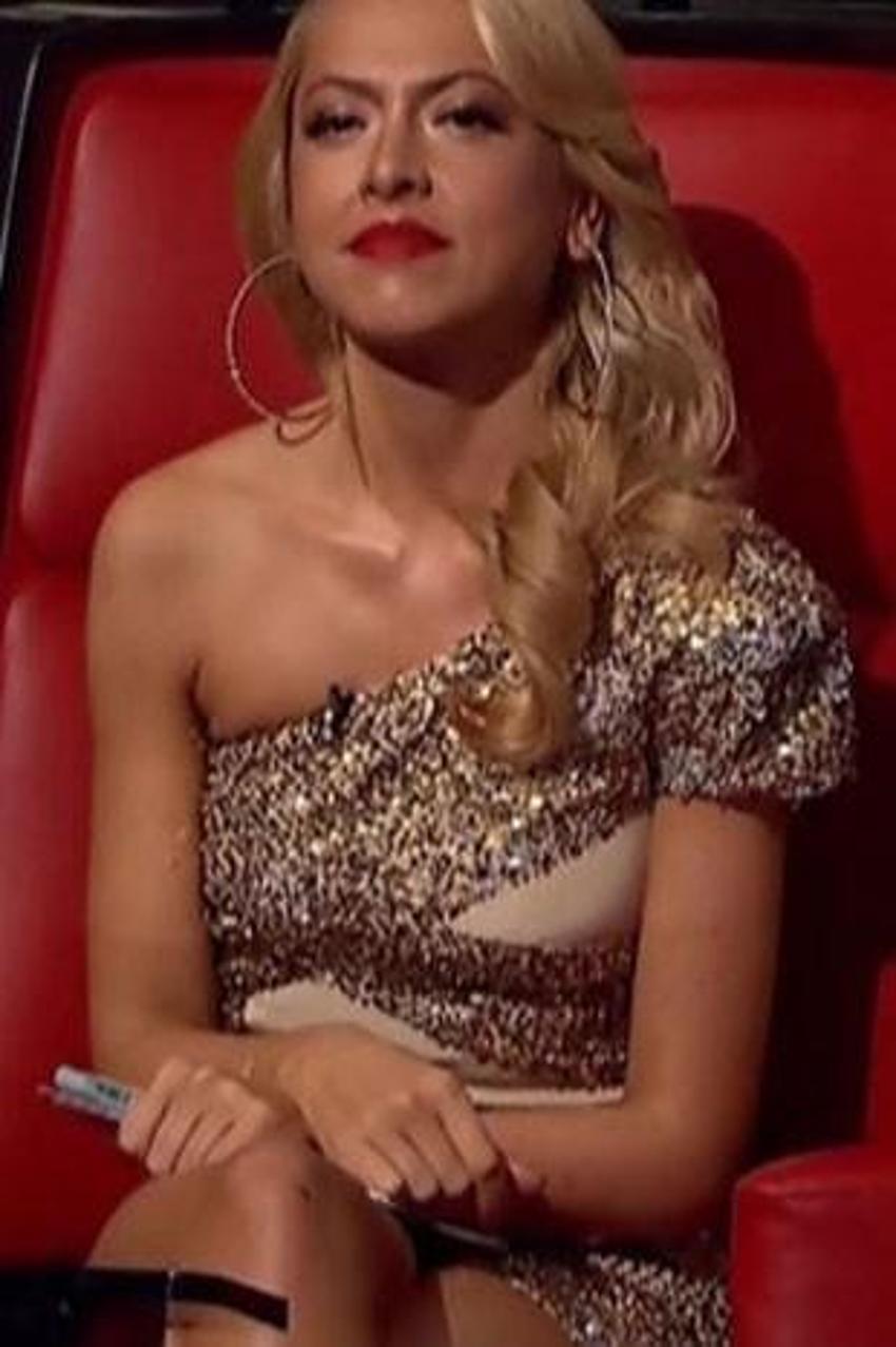 Hadise aşk için serveti geri çevirdi!