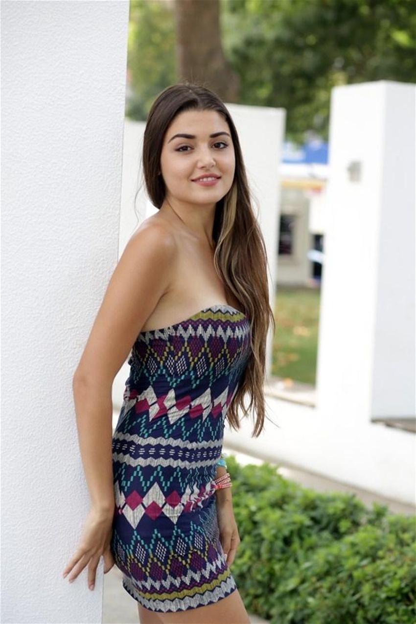 Hande Erçel çıldırdı! Merve'yi silmek istiyor...