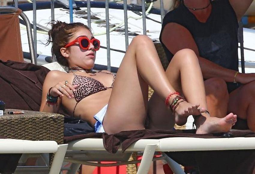 Madonna'nın kızı sosyal medyayı salladı!