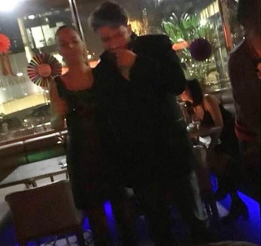 Yeni boşanan Yeliz ve Tolga el ele yakalandı!