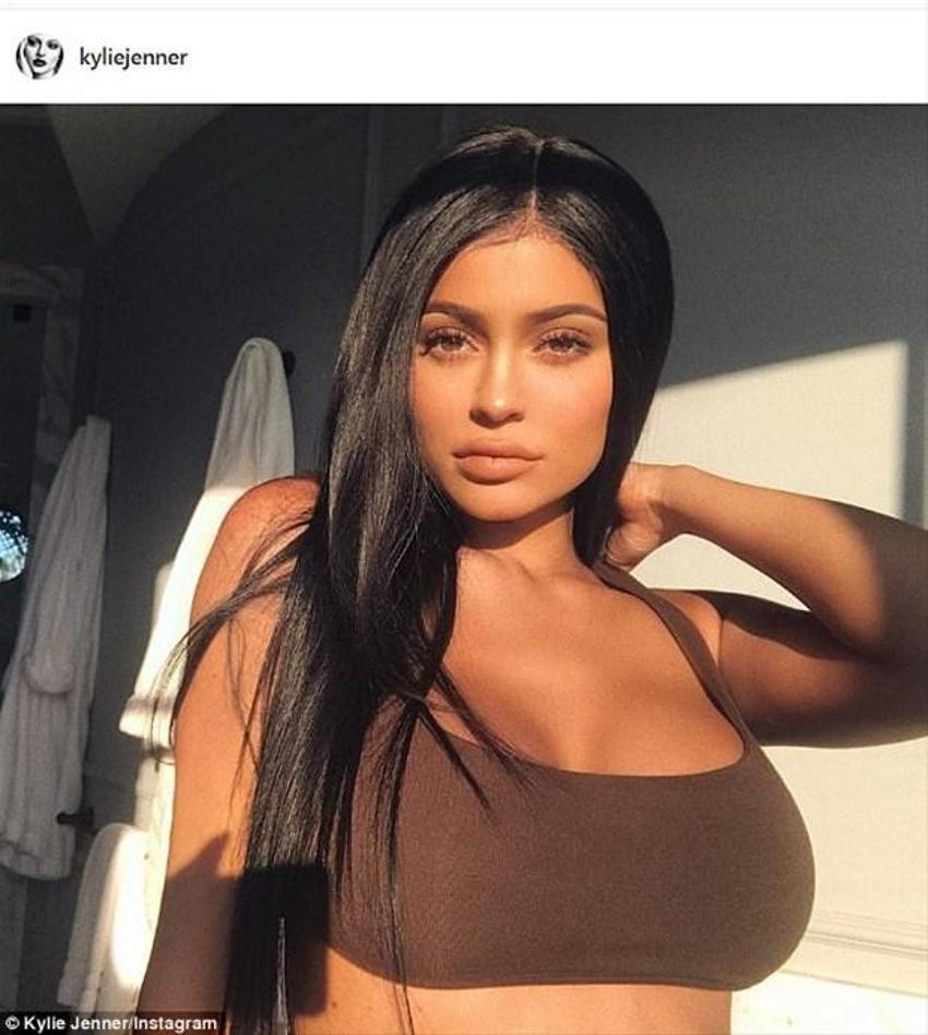 Hamile kaldıktan sonra Kylie Jenner'ı sildiler!