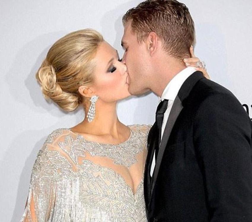 Paris Hilton'dan ilan-ı aşk!