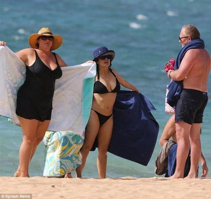Salma Hayek'ten yürek hoplatan paylaşım!