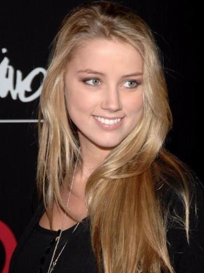 Amber Heard çok fena yakalandı!