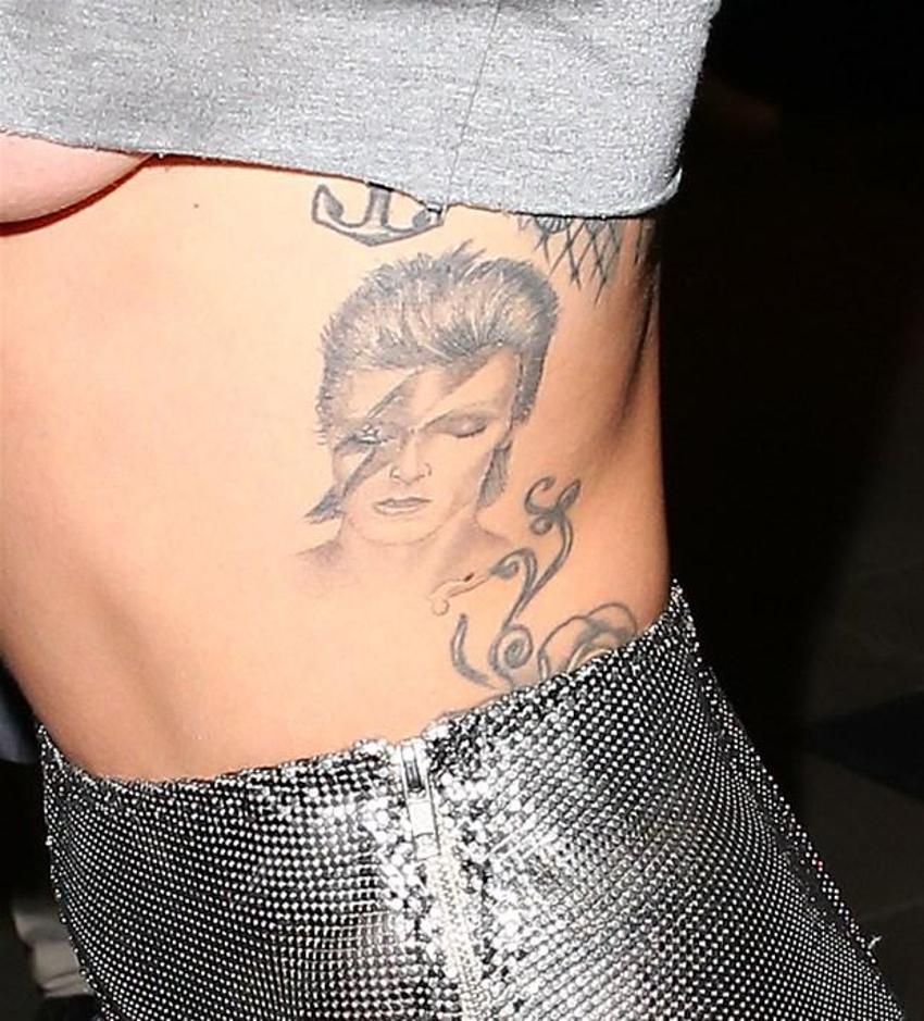Lady Gaga'dan yürek hoplatan mesaj!