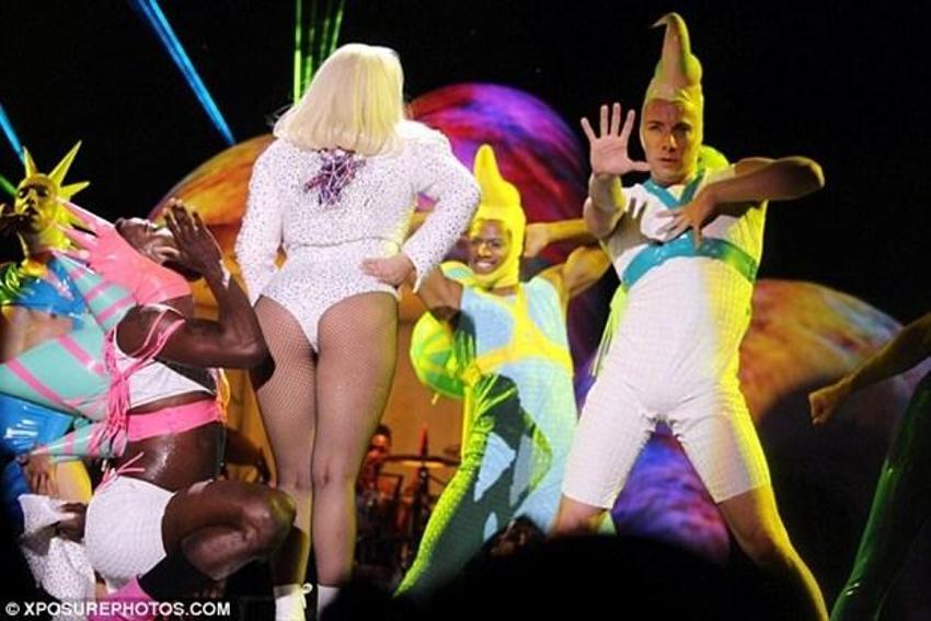 Lady Gaga'dan yürek hoplatan mesaj!